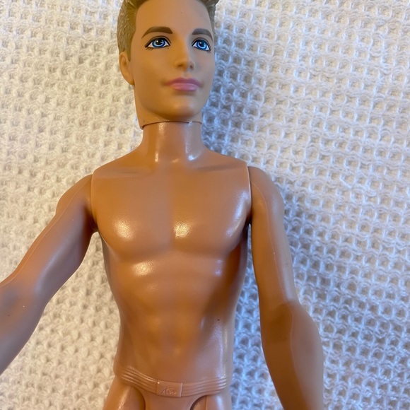 Ken poseable assorted dolls lot of 4 mattel - Picture 3 of 9